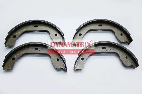 Колодки тормозные барабанные DYNAMATRIX-KOREA DBS668