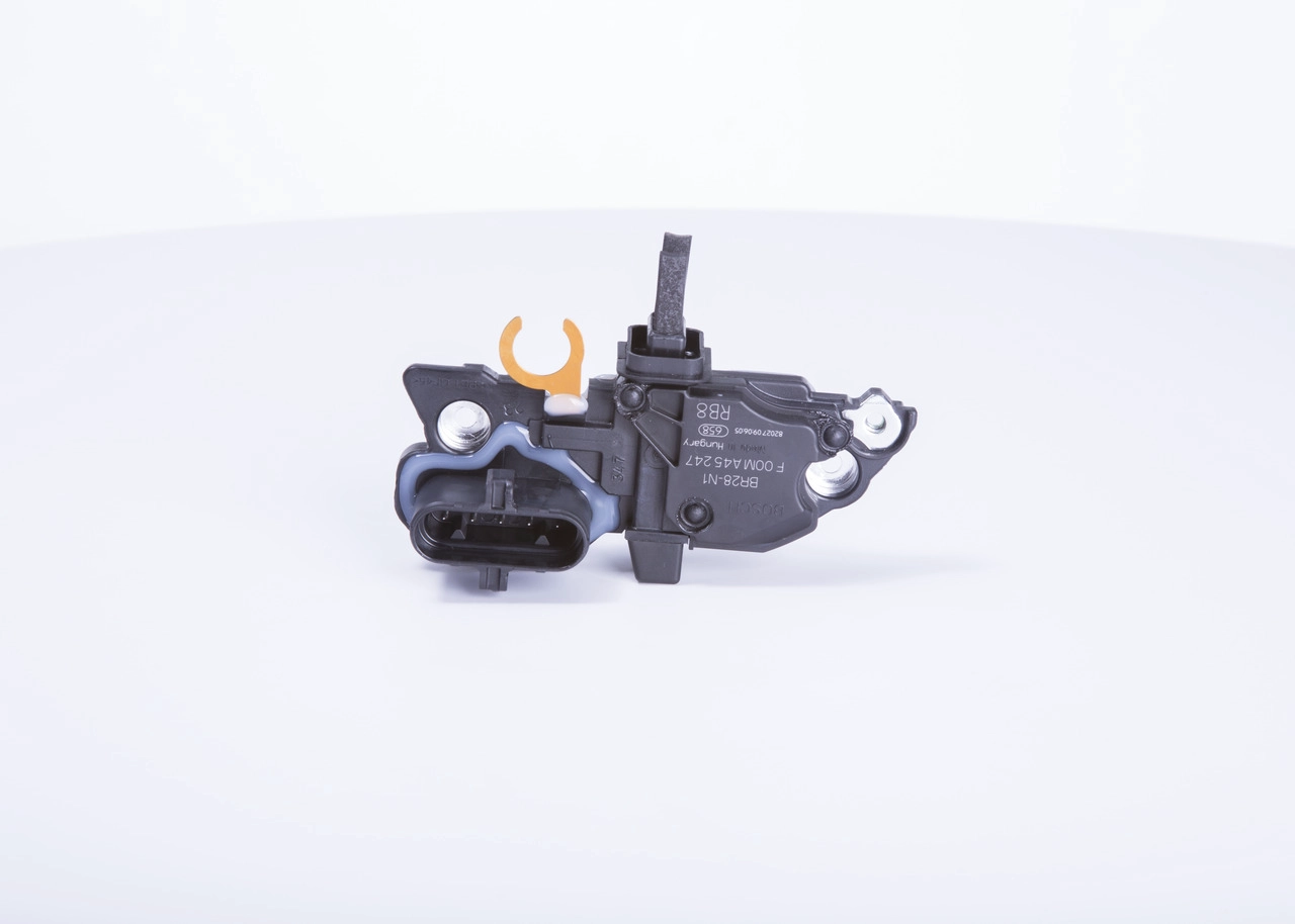 F 00m a45 247 реле-регулятор генератора 28v BOSCH F 00M A45 247