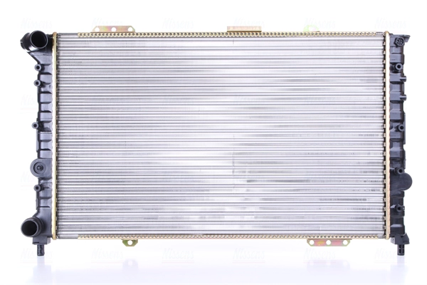 Радиатор охлаждение двигателя NISSENS 60053