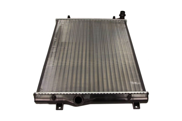 Радиатор охлаждение двигателя MAXGEAR AC221021