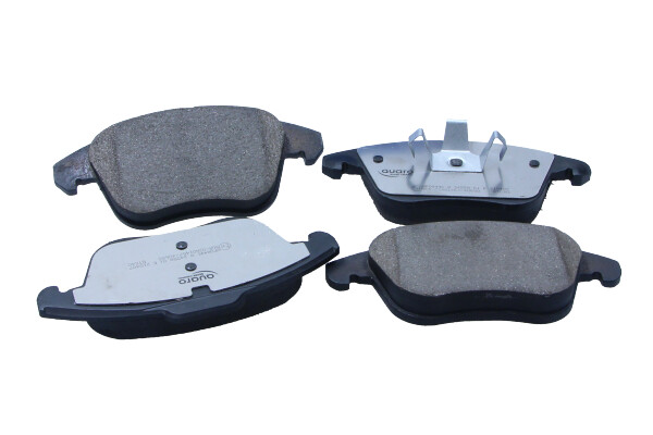 Комплект тормозных колодок дисковый тормоз quaro silver ceramic QUARO QP0844C