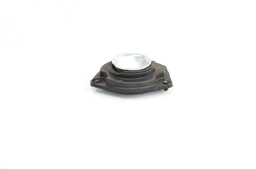 Опора стойки амортизатора BSG BSG 75-705-016