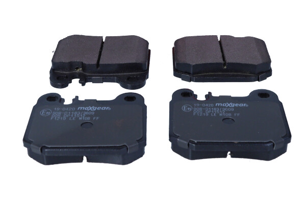 Комплект тормозных колодок дисковый тормоз MAXGEAR 19-0420
