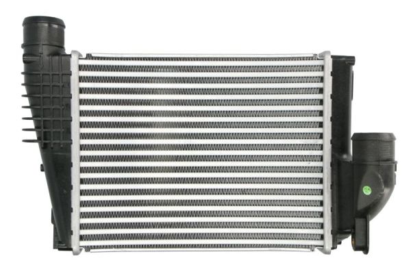 Интеркулер THERMOTEC DAX042TT
