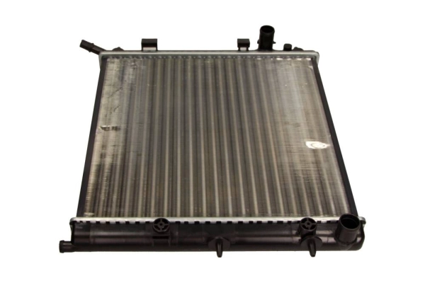 Радиатор охлаждение двигателя MAXGEAR AC268605