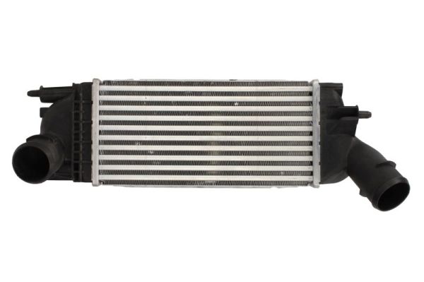 Интеркулер THERMOTEC DAC014TT
