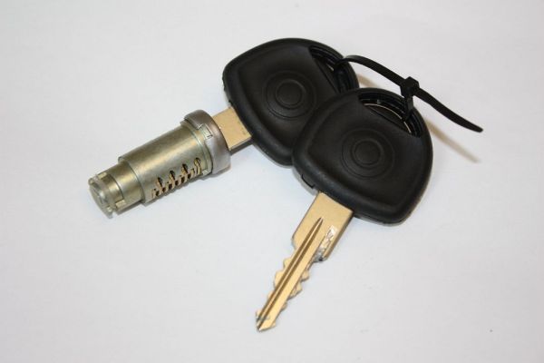 Цилиндр замка AUTOMEGA 100080610
