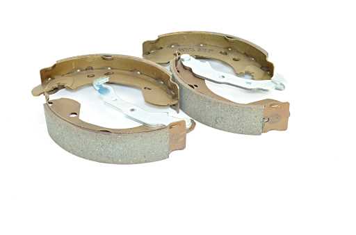 Комплект тормозных колодок BSG BSG 75-205-002