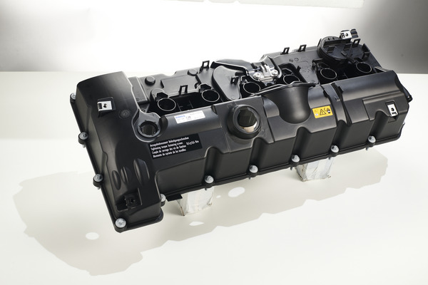 Крышка головки цилиндра MAHLE/KNECHT ZH21