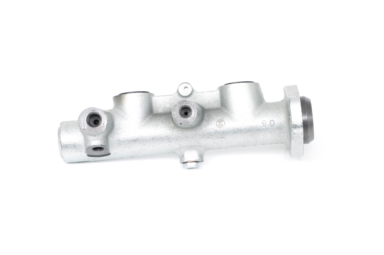 Главный тормозной цилиндр BOSCH F 026 003 136