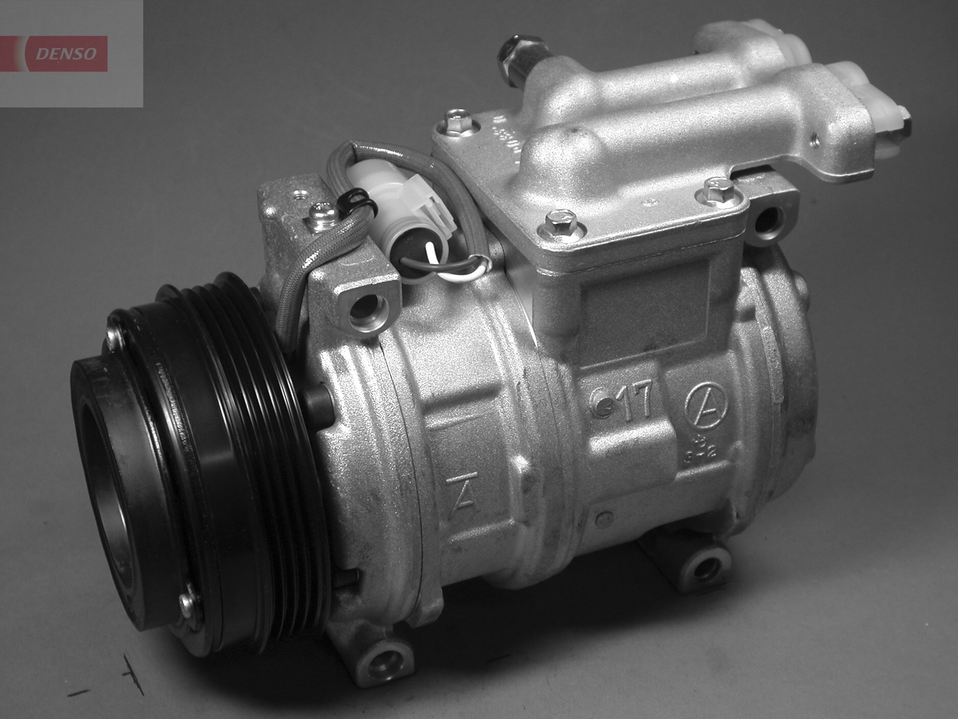 Компрессор кондиционер DENSO DCP14002