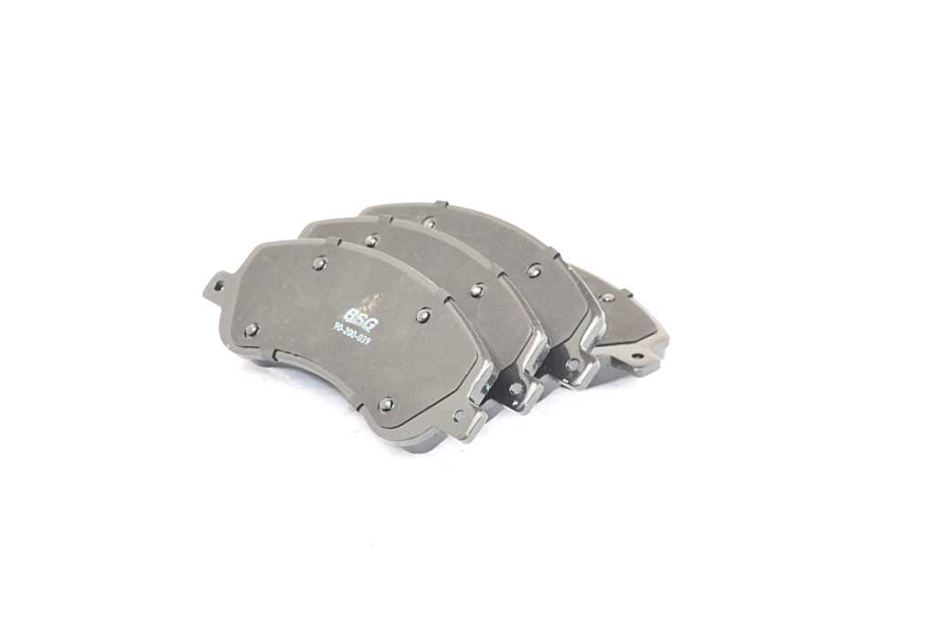 Комплект тормозных колодок дисковый тормоз BSG BSG 90-200-039