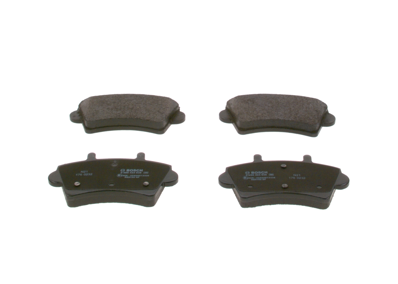 Комплект тормозных колодок дисковый тормоз BOSCH 0 986 424 938