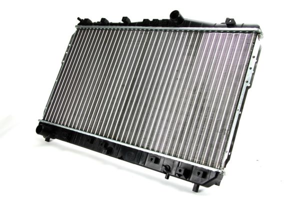 Радиатор охлаждение двигателя THERMOTEC D70013TT