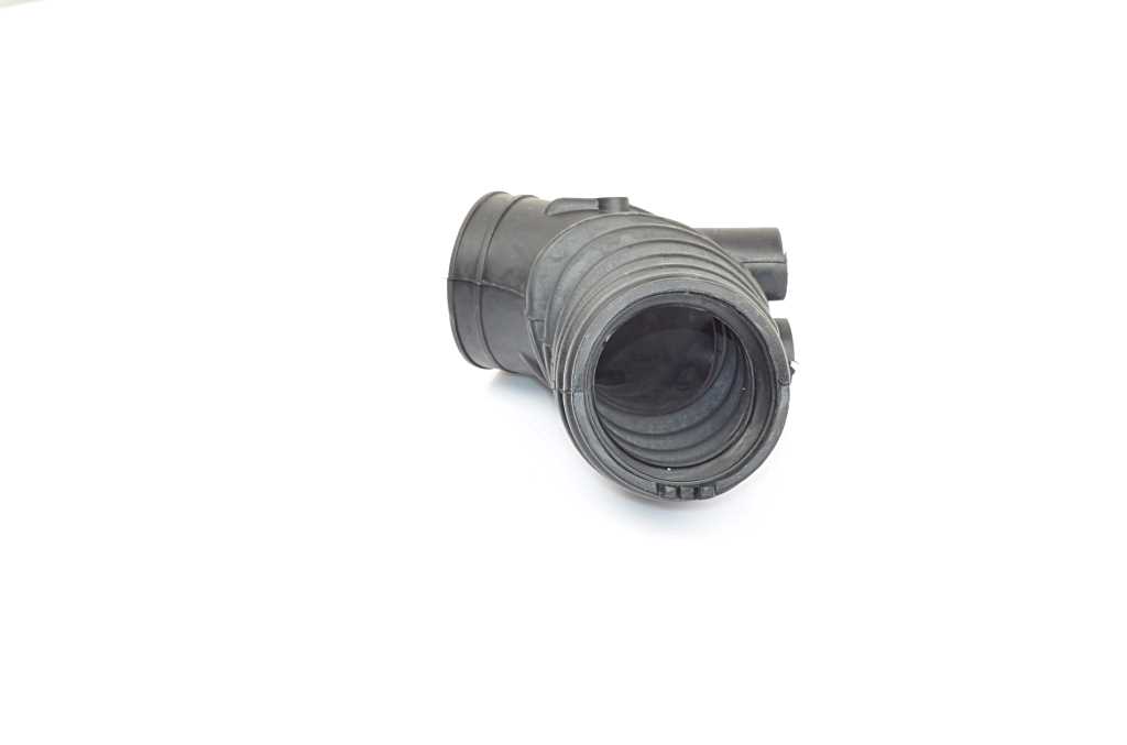 Шланги и патрубки bsg BSG BSG 15-705-003