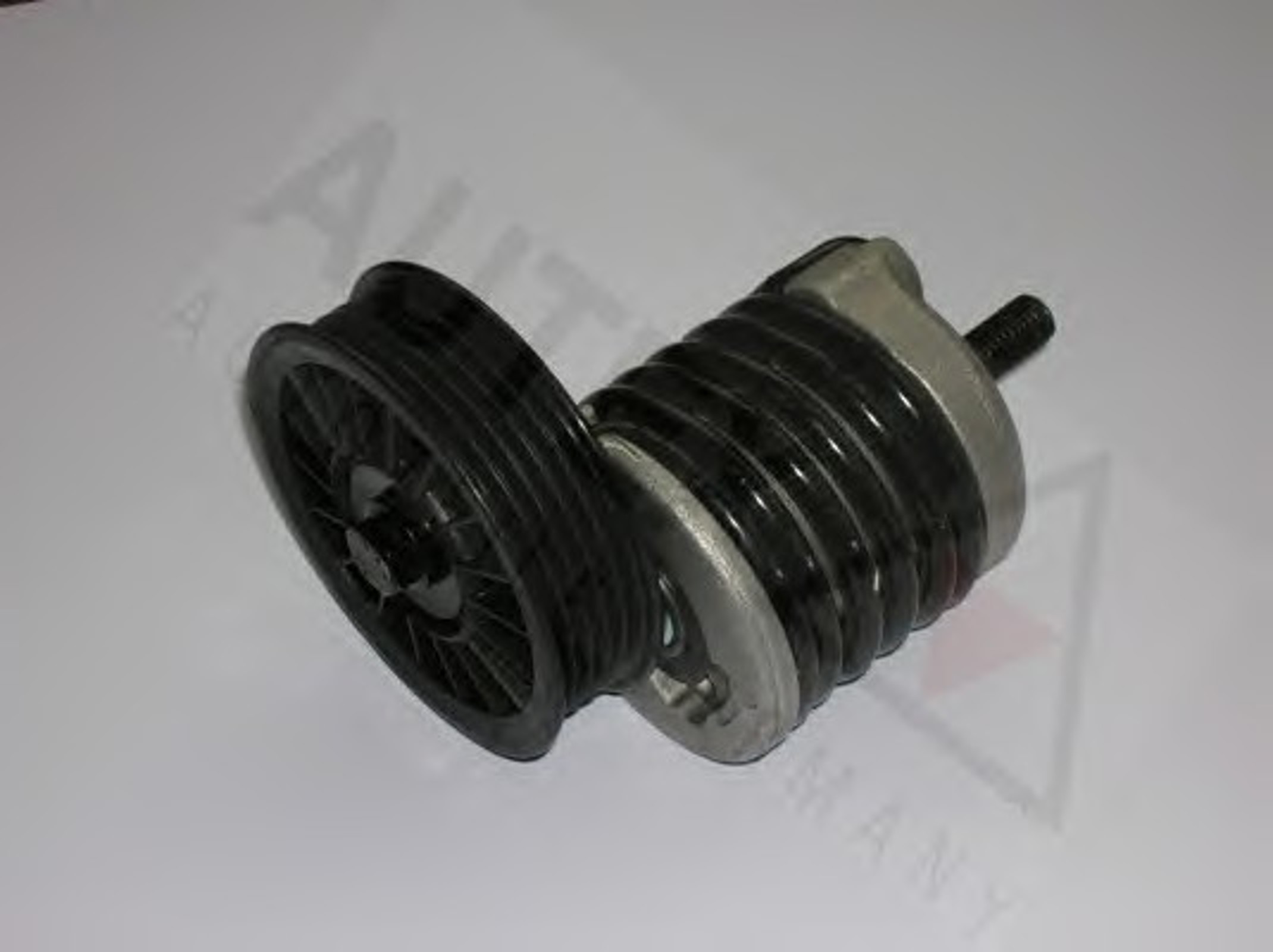 Натяжитель ремня клиновой зубча AUTEX 654005