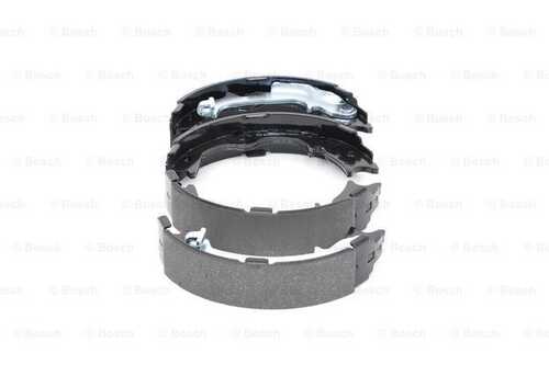 Комплект колодок стояночного тормоза BOSCH 0 986 487 779