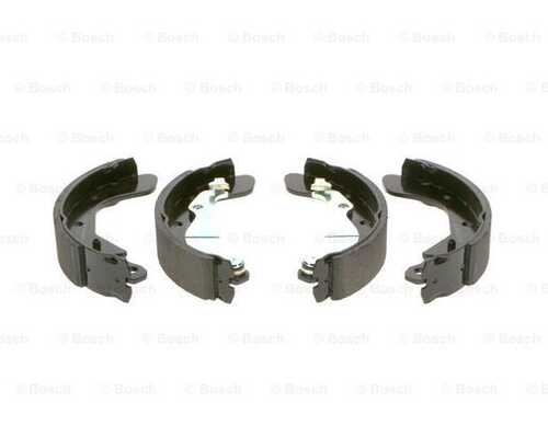 Комплект тормозных колодок BOSCH 0986487714