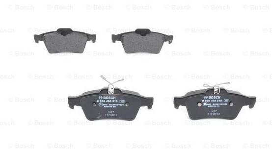 Комплект тормозных колодок дискового тормоза BOSCH 0986495216