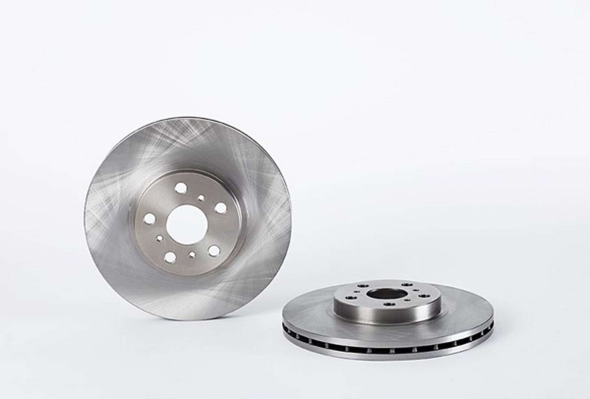 Диск тормозной BREMBO 09.6806.10