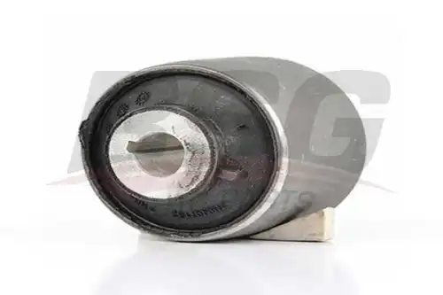 Сайлентблок рычага подвески BSG BSG 90-700-039