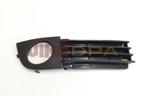 Рамка противотуманной фары правая DPA 88071805002