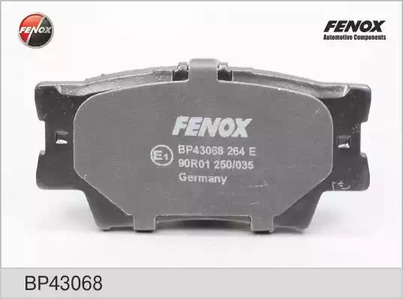 Комплект тормозных колодок дискового тормоза FENOX BP43068