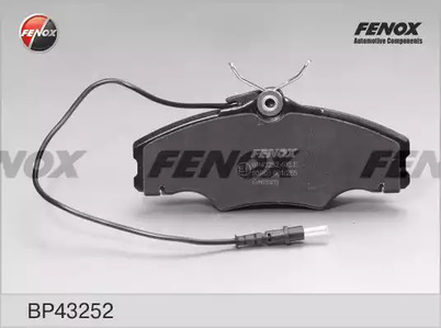 Комплект тормозных колодок дискового тормоза FENOX BP43252