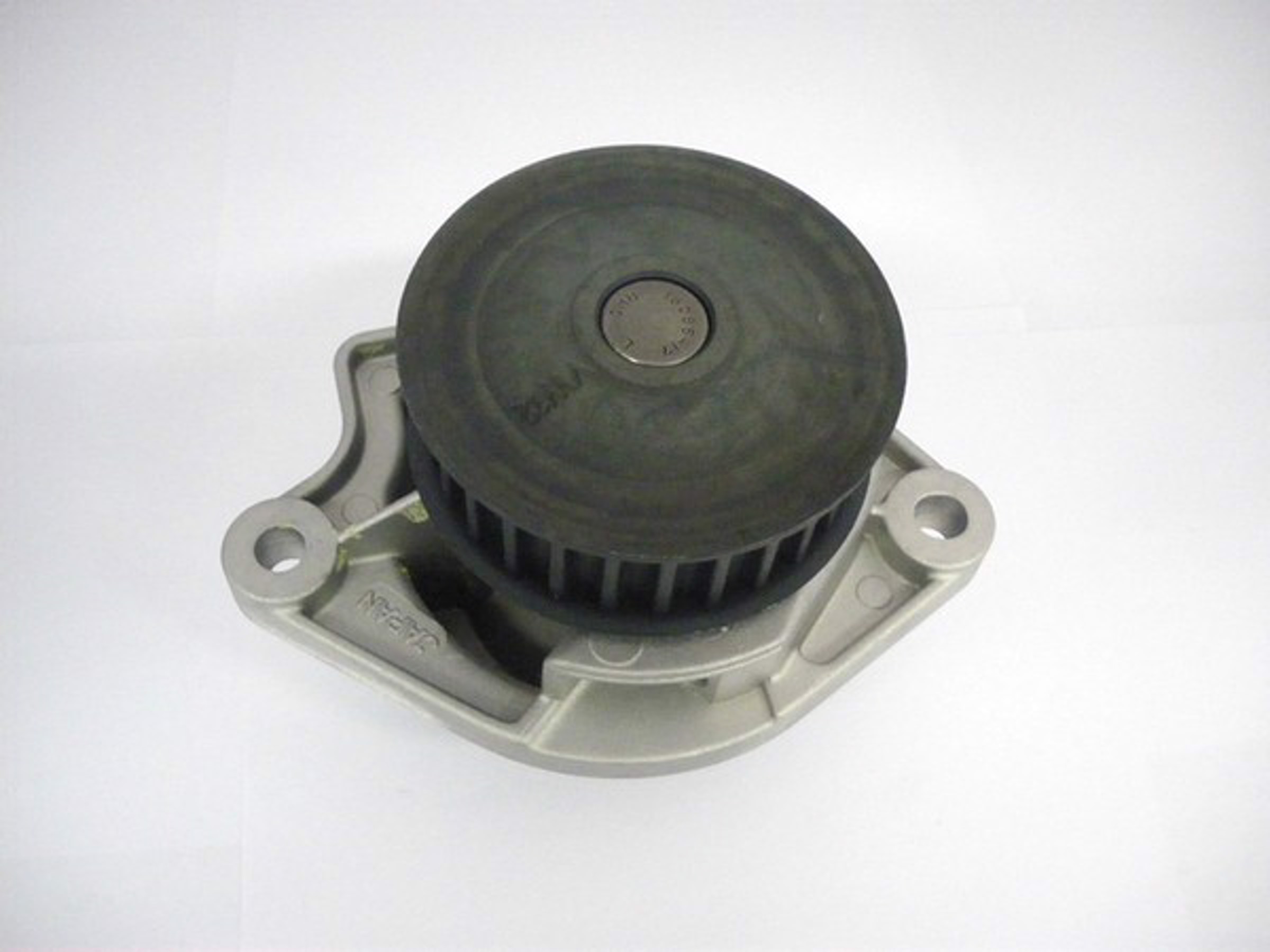Насос водяной GMB GWVW-14A