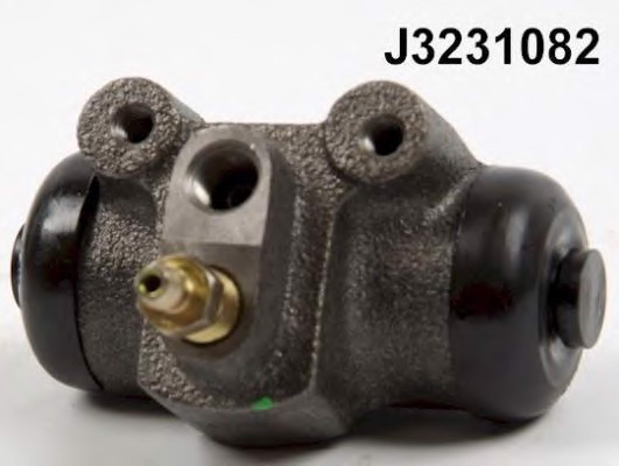 Рабочий тормозной цилиндр NIPPARTS J3231082