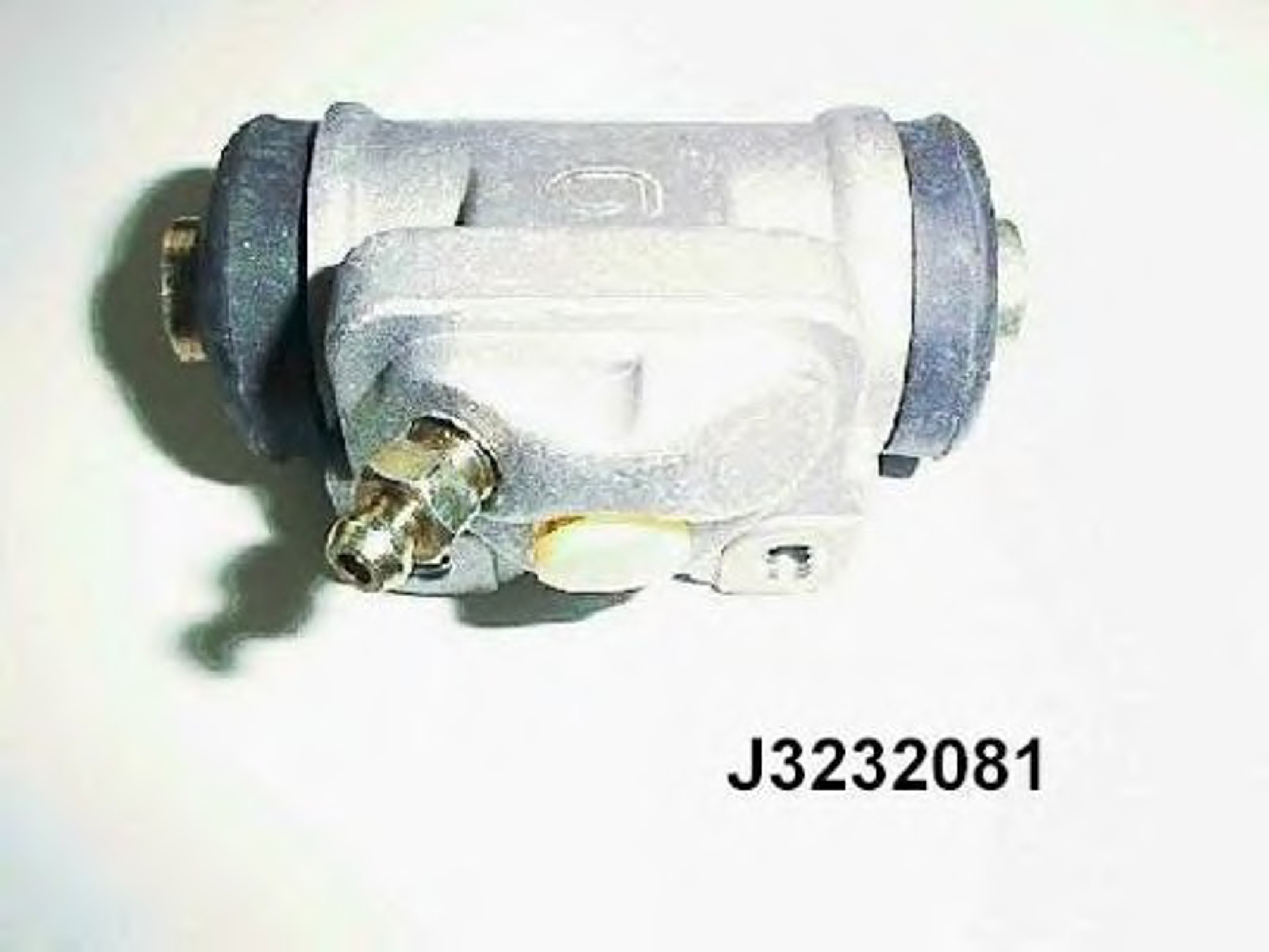 Цилиндр тормозной NIPPARTS J3232081