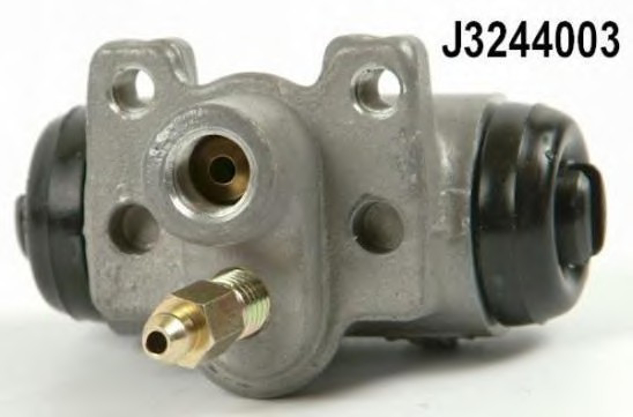 Цилиндр тормозной NIPPARTS J3244003
