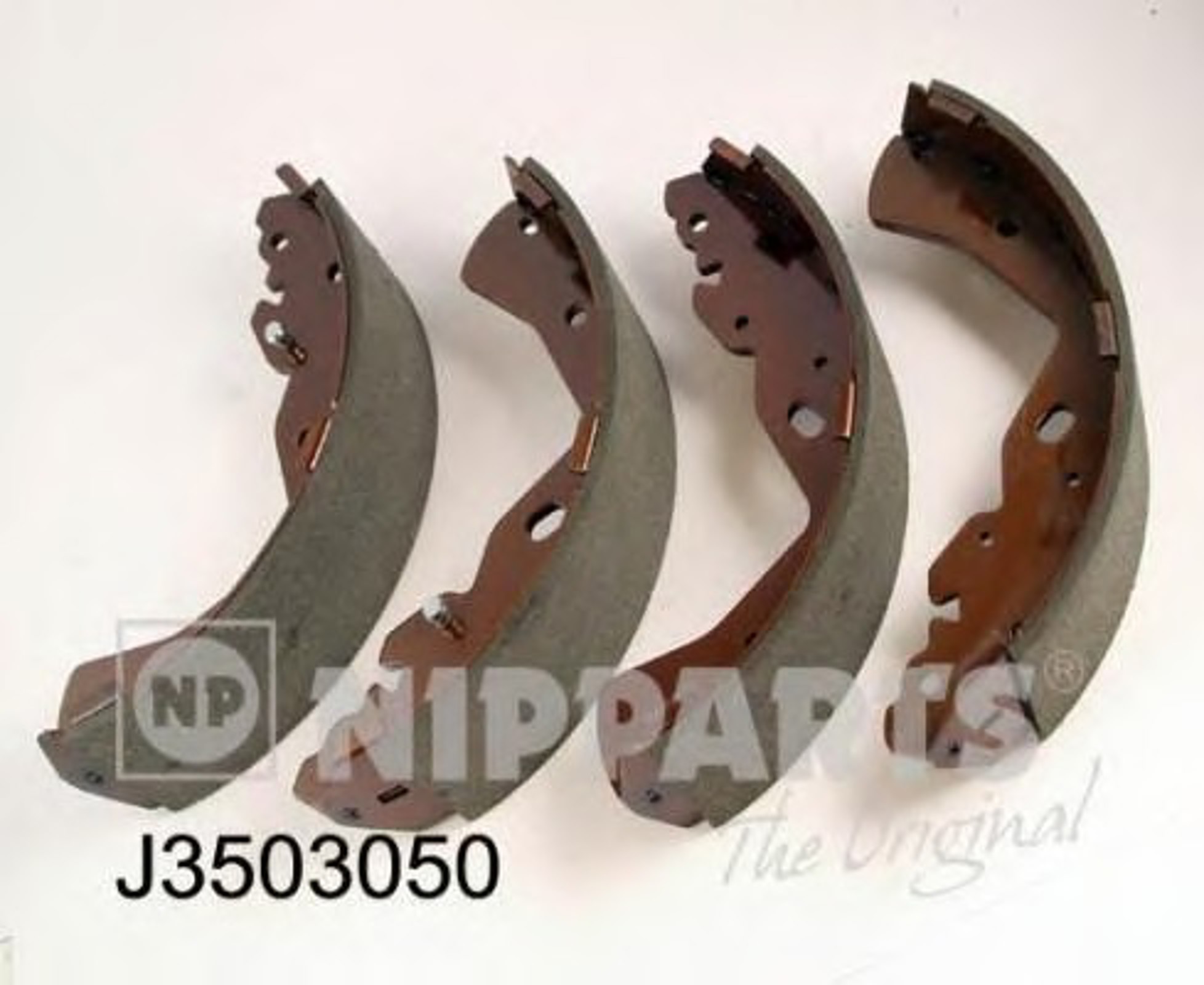 Комплект тормозных колодок NIPPARTS J3503050