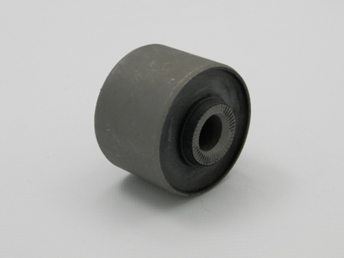 Сайлентблок nissan patrol y60 88- /front lower arm/