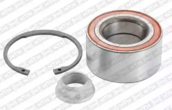 Комплект подшипника ступицы колеса SNR R150.41