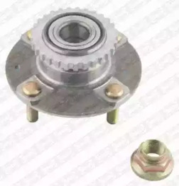 Комплект подшипника ступицы колеса SNR R184.10