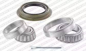 Комплект подшипника ступицы колеса SNR R186.00