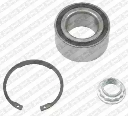 Комплект подшипника ступицы колеса SNR R150.24