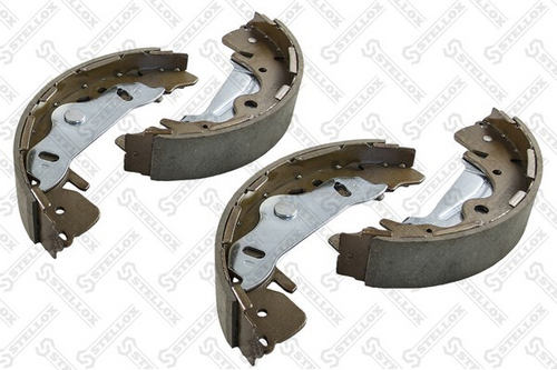 Комплект тормозных колодок STELLOX 000 463-SX