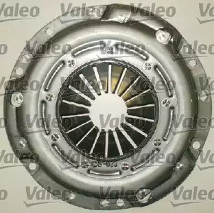 Комплект сцепления kit3p VALEO 826279