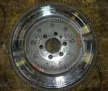 Маховик dual mass flywheel VALEO 836016